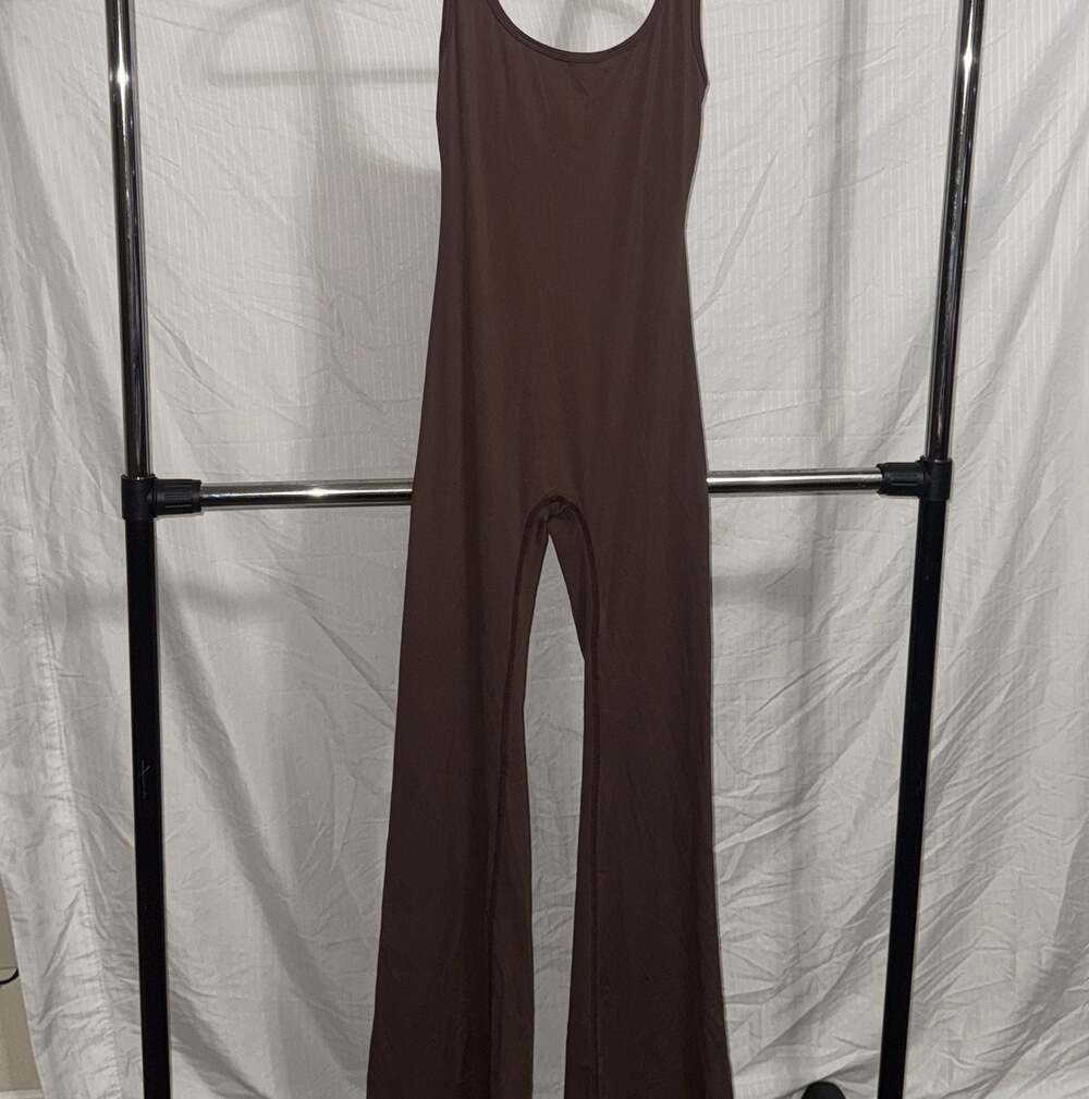 Anna-Kaci Active Women's Sleeveless Open Back Fitted Jumpsuit with Flare